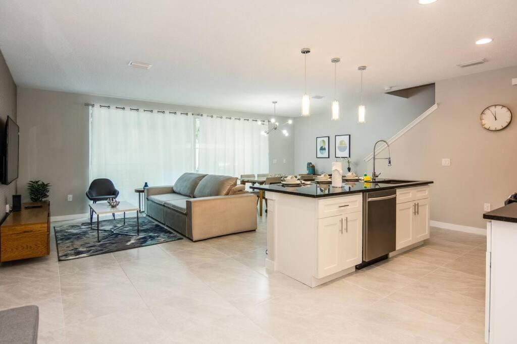 Beautiful Four Bedrooms Townhouse With Splash Pool At Le Reve Resort Kissimmee Buitenkant foto