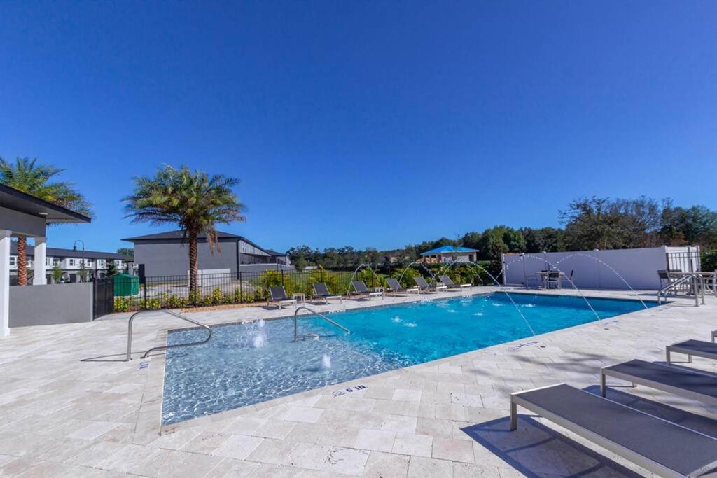 Beautiful Four Bedrooms Townhouse With Splash Pool At Le Reve Resort Kissimmee Buitenkant foto