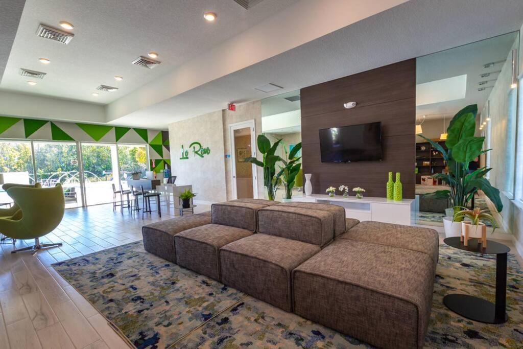 Beautiful Four Bedrooms Townhouse With Splash Pool At Le Reve Resort Kissimmee Buitenkant foto